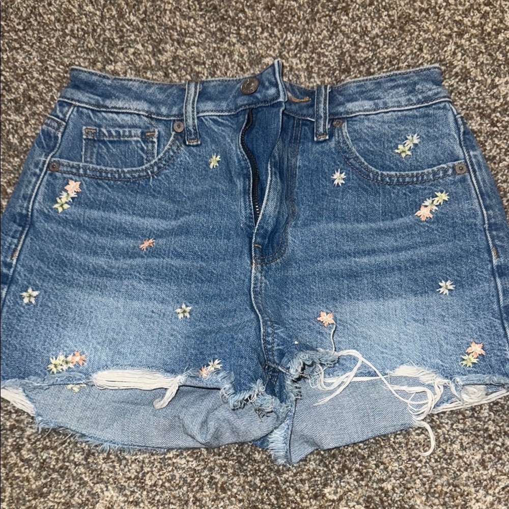Floral Embroidered Denim Women's Shorts